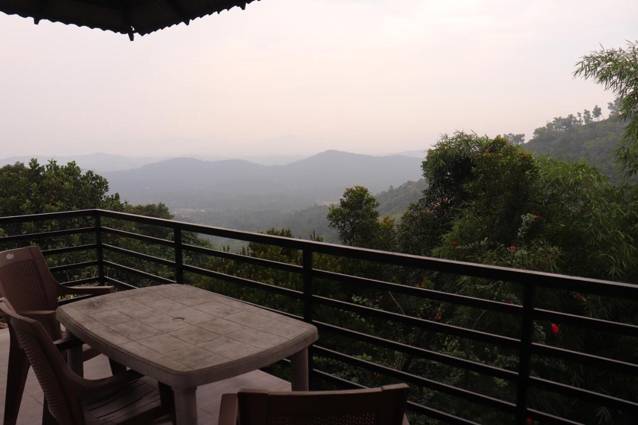 Coorg Nature Breeze Home Stay Madikeri Eksteriør billede